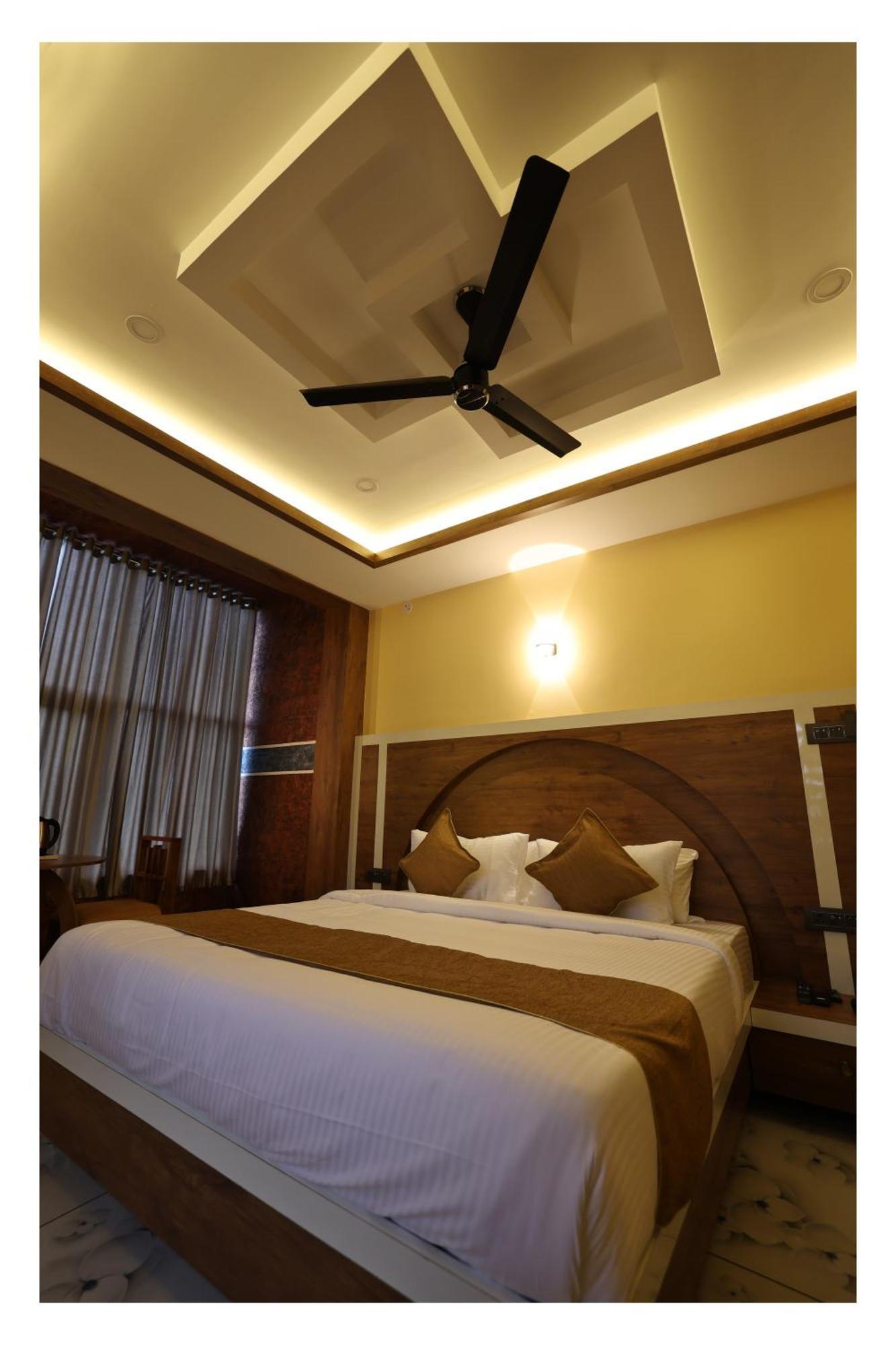 Hydel Palace Hotel y Resorts Athirappilly Exterior foto